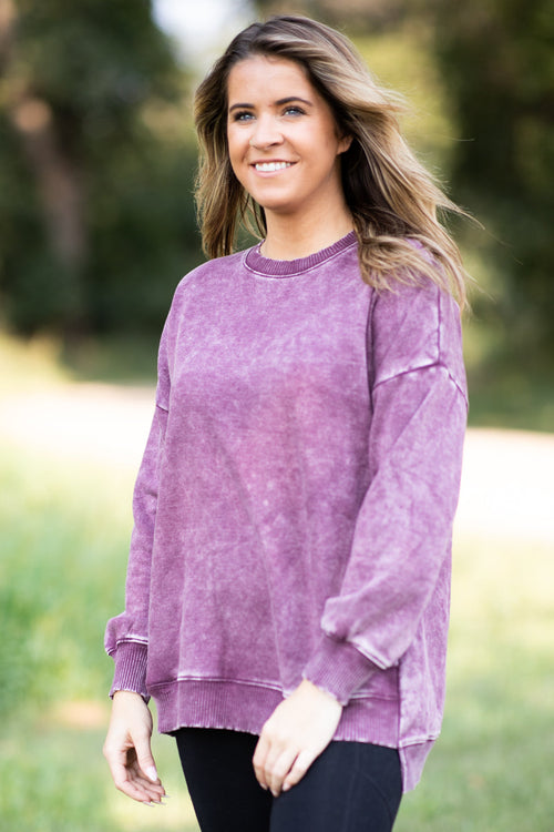 Berry Pigment Dyed Step Hem Sweatshirt