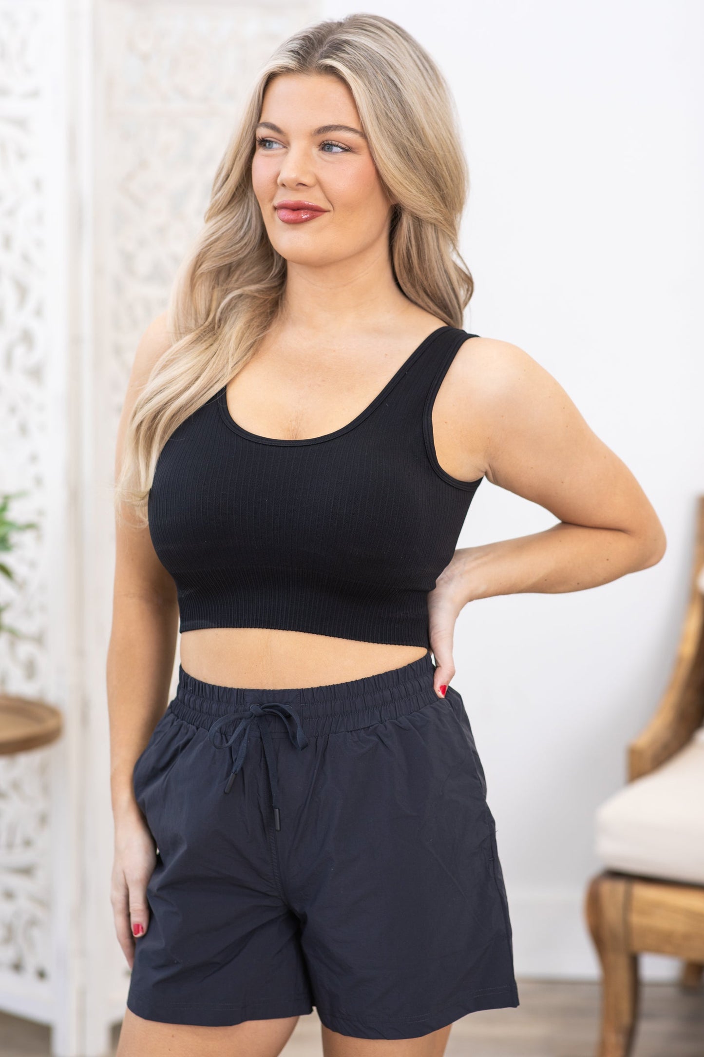 Black Seamless Sports Bra