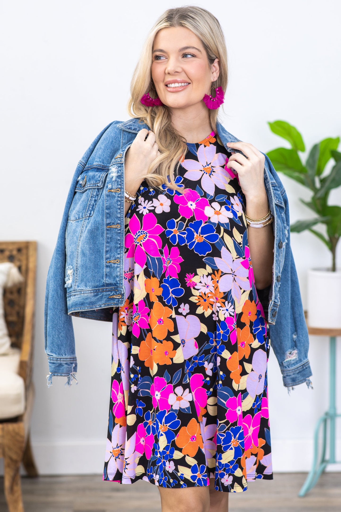 Black Multicolor Floral Flowy Sleeveless Dress
