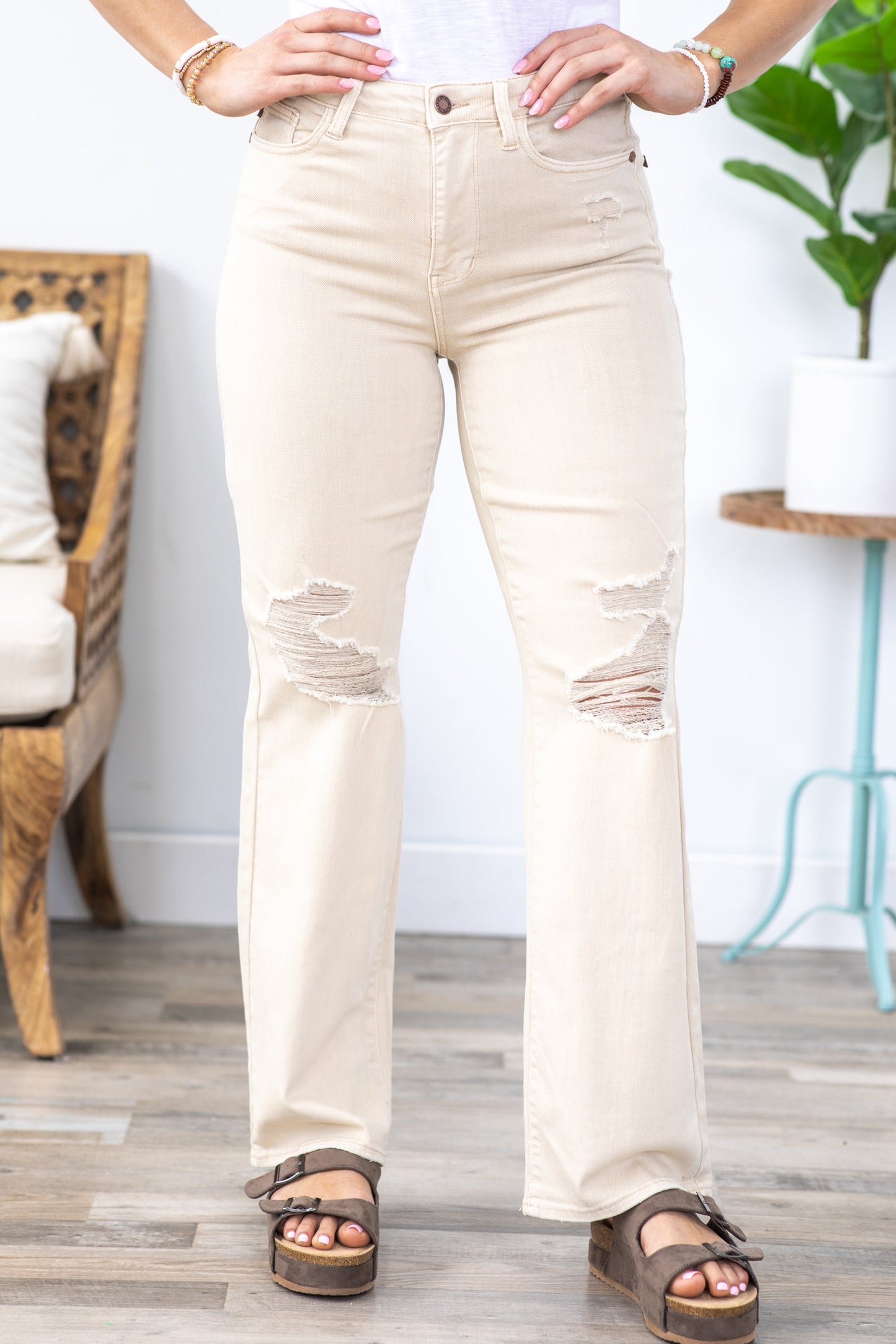 Beige The 90s Straight Leg Jeans