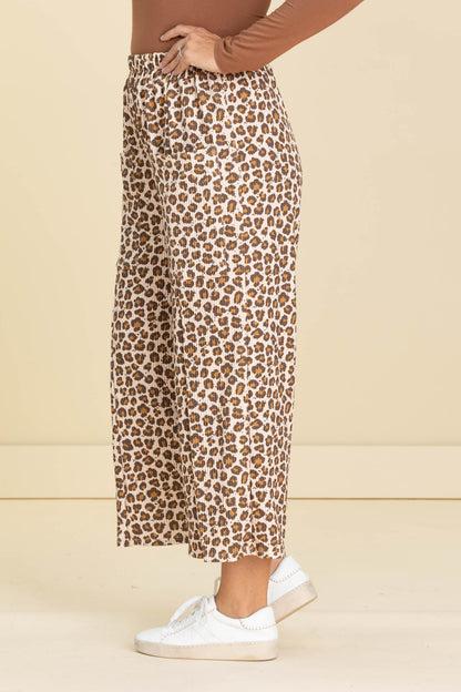 Animal Print Ribbed Soft Cropped Pants