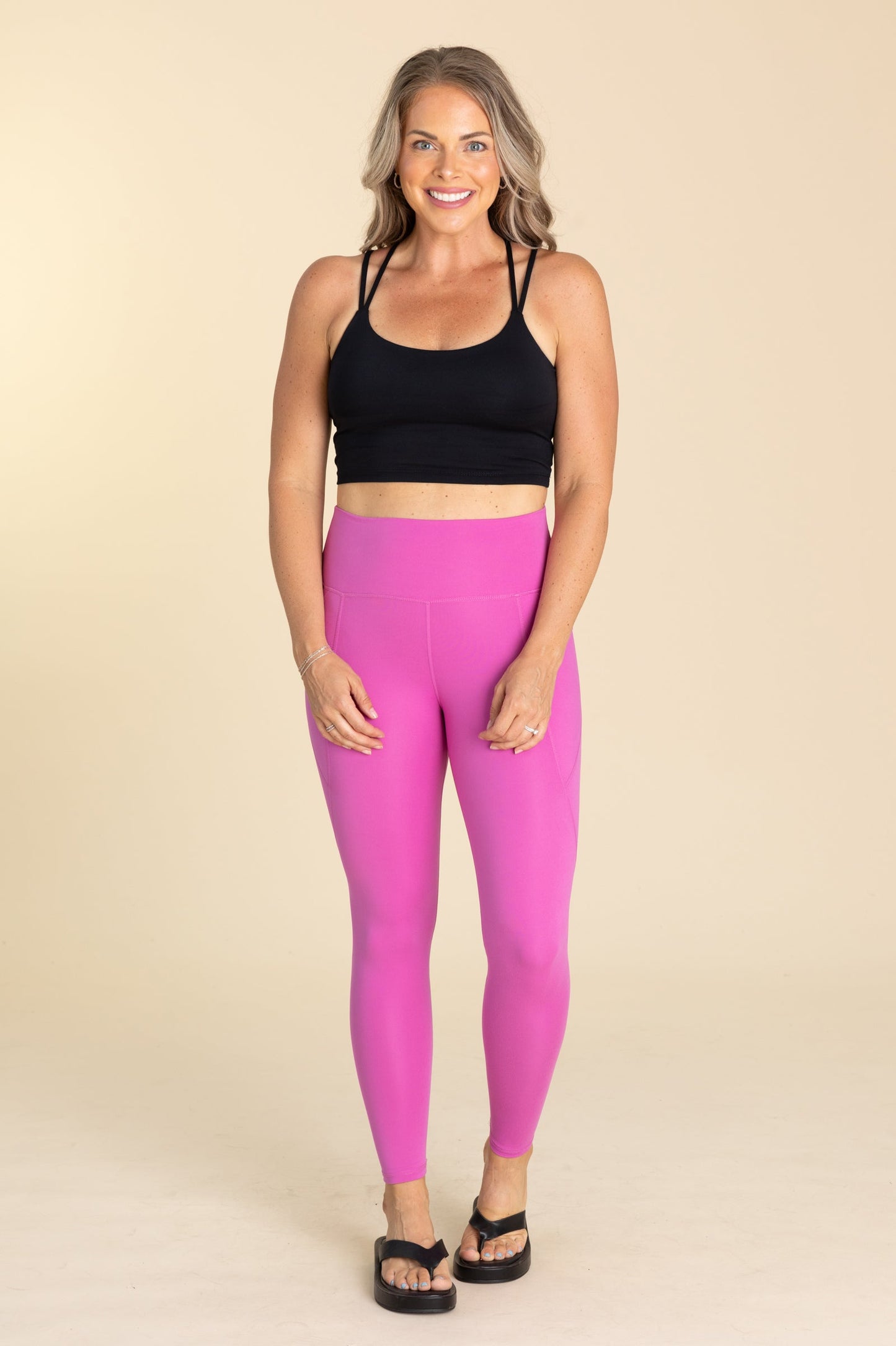 Black Venice Cloud Criss Cross Sports Bra