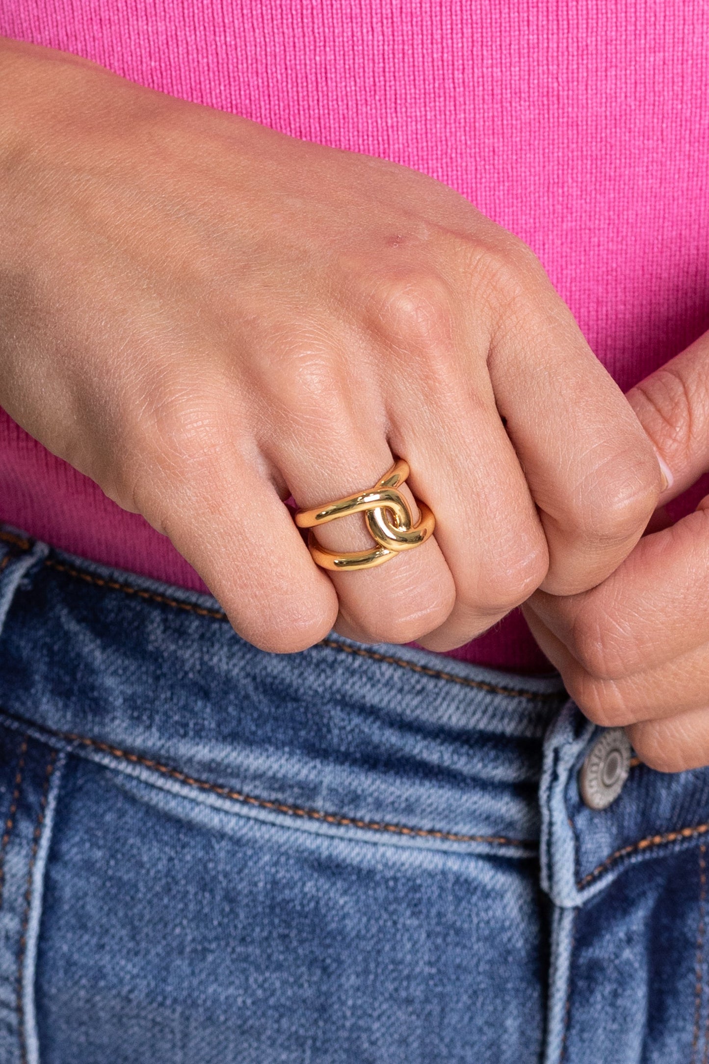 Adjustable Knot Ring