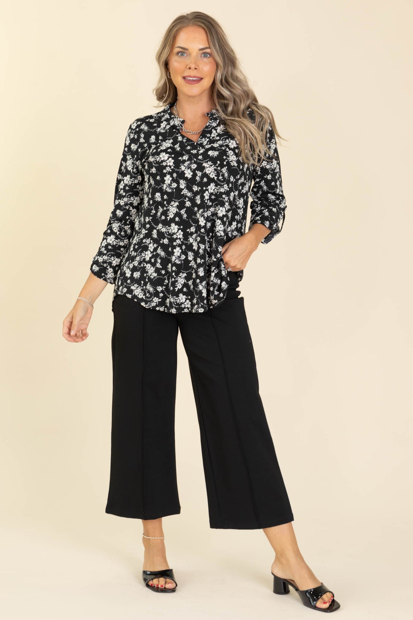 Black and Ivory Print Lizzy Wrinkle Free Top