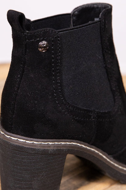 Black Pull On Booties with Stitching Detail
