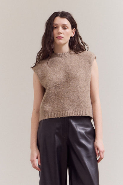 AMY KNIT SWEATER VEST