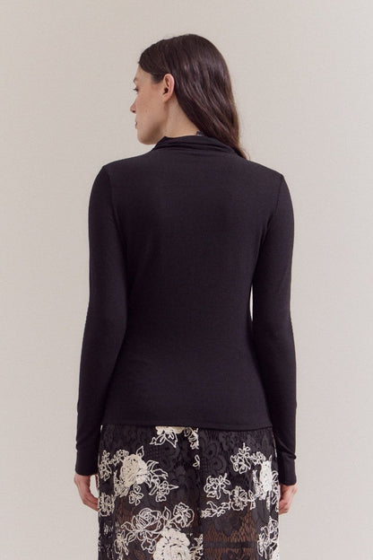 DANIELA MOCK NECK TOP