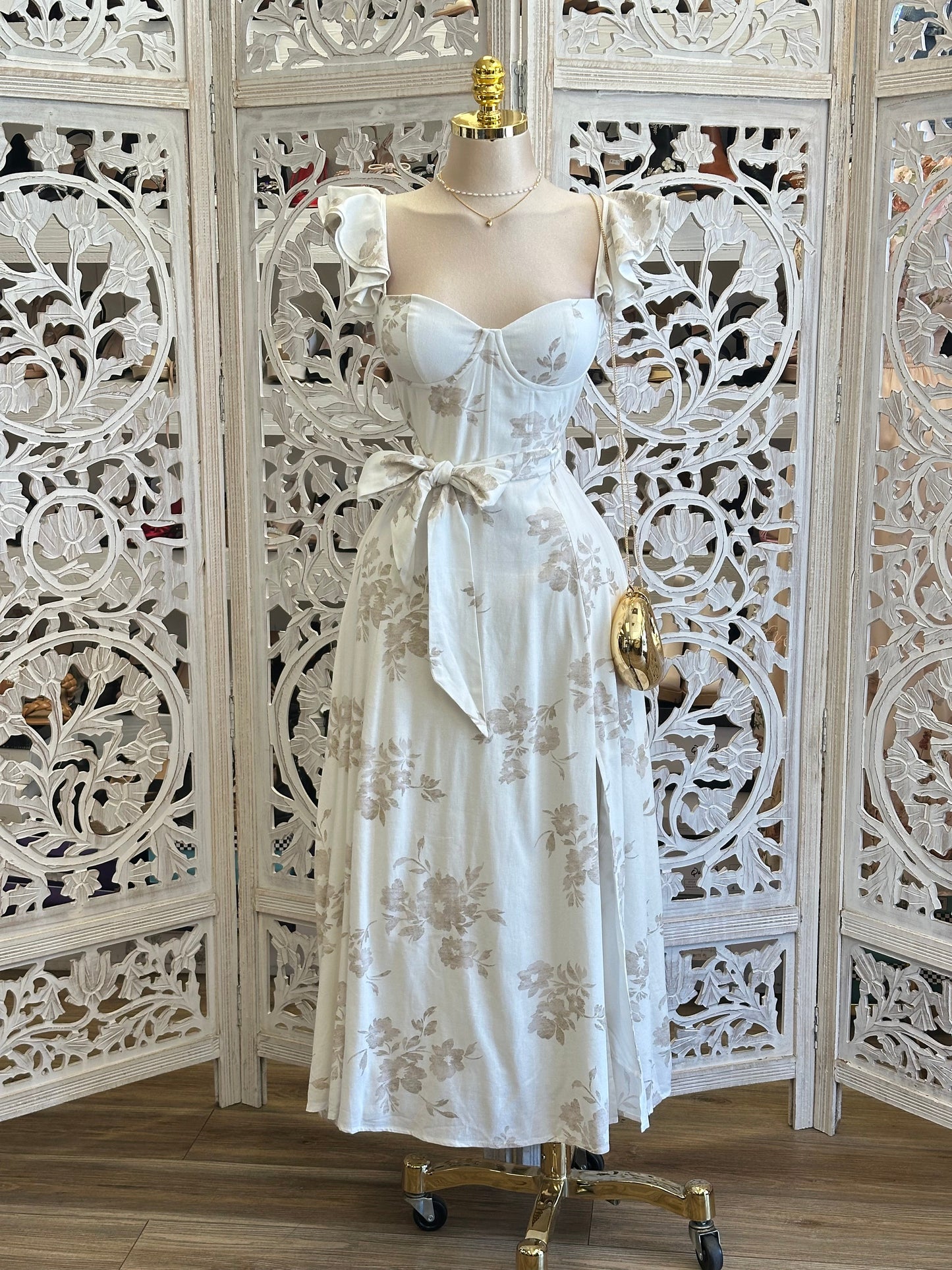 Neutral Floral Midi Dress- Slightly Stretchy,Estira Poco