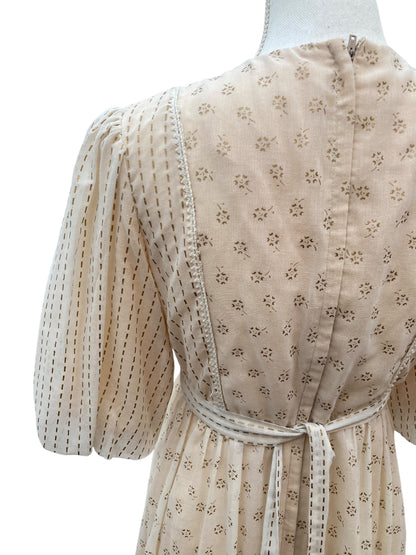 Vintage Summer Party Dress in Ivory/Gold Print, S/M