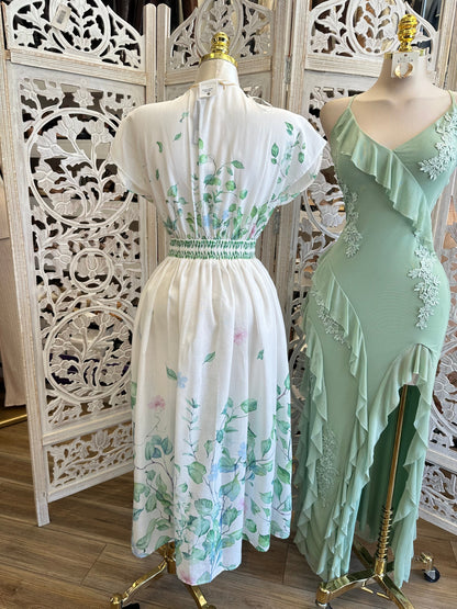 Green Leaf Midi Dress-Stretchy, Estira poco