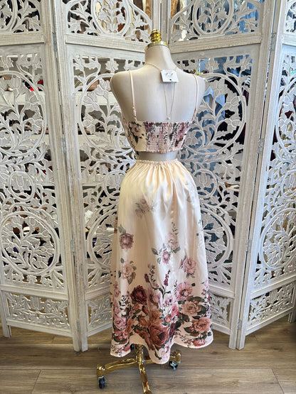 Cami Floral Midi Dress -Estira, Stretchy