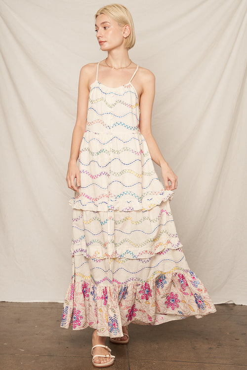 Groovy Mode Embroidered Dress