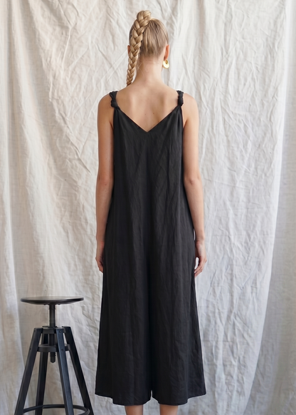 DIANA SLEEVELESS MIDI DRESS