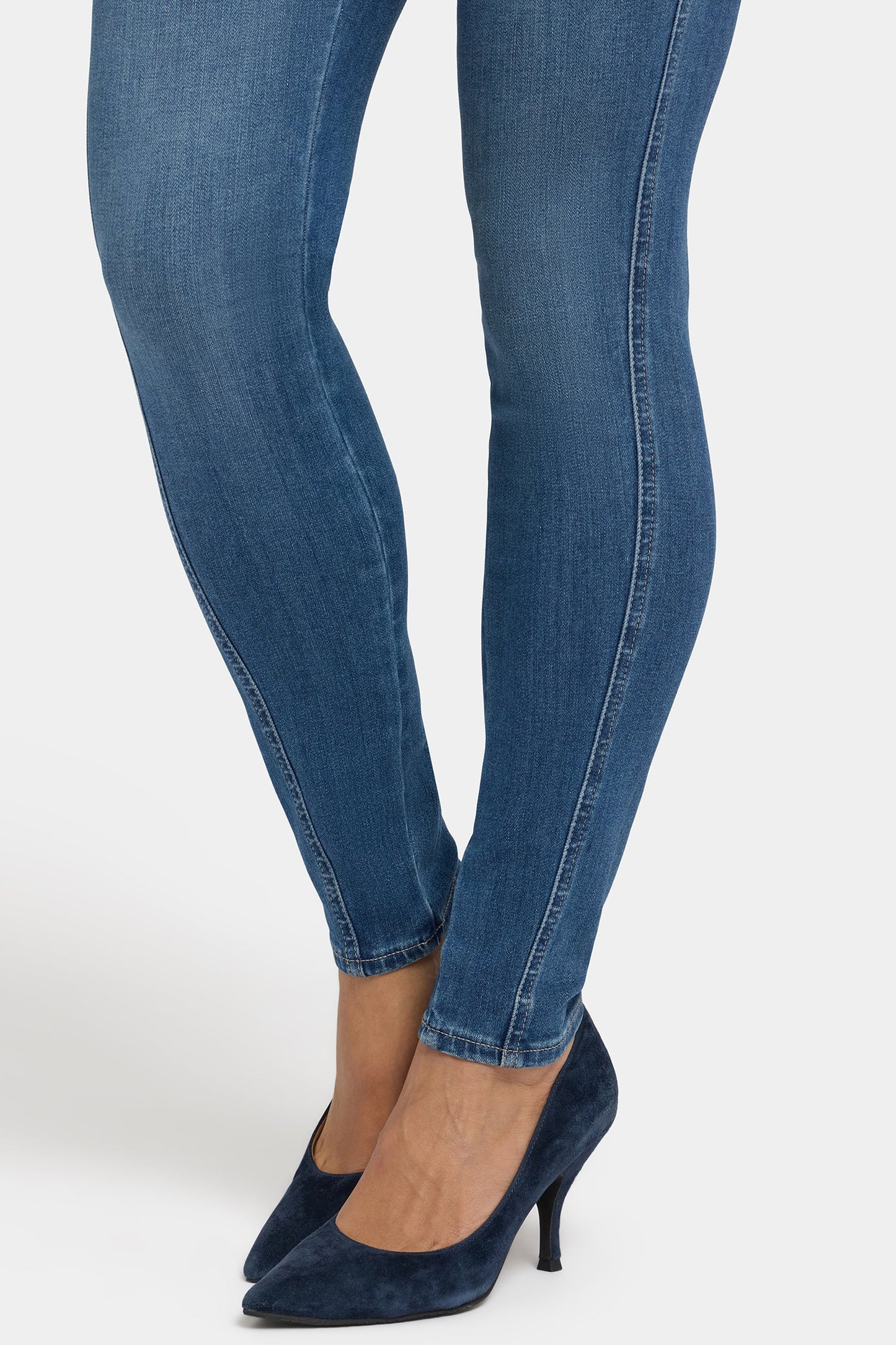 Ami Skinny Jeans - Lake Notre-Dame