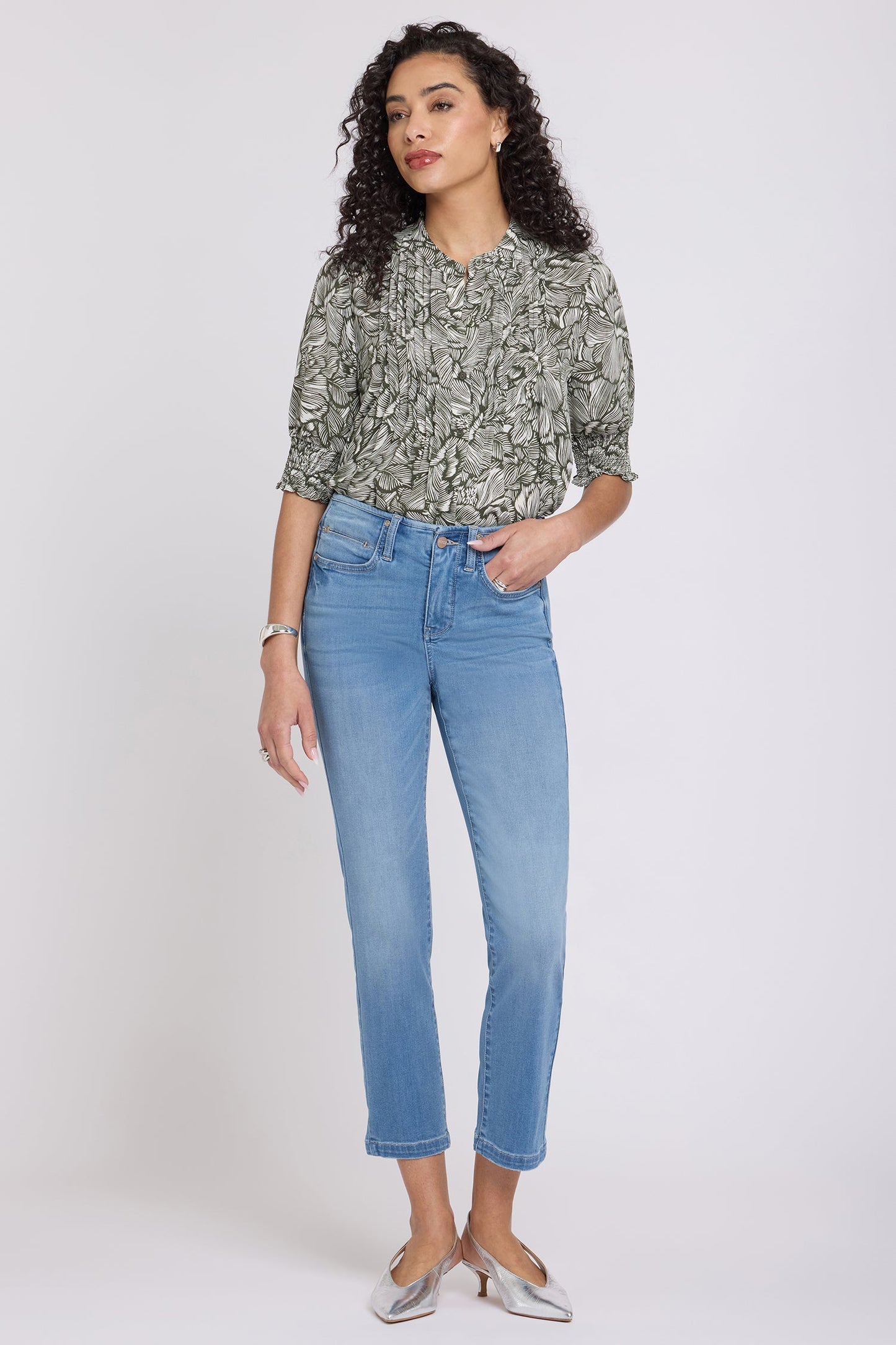 Sheri Slim Straight Ankle Jeans - Vista Lakes