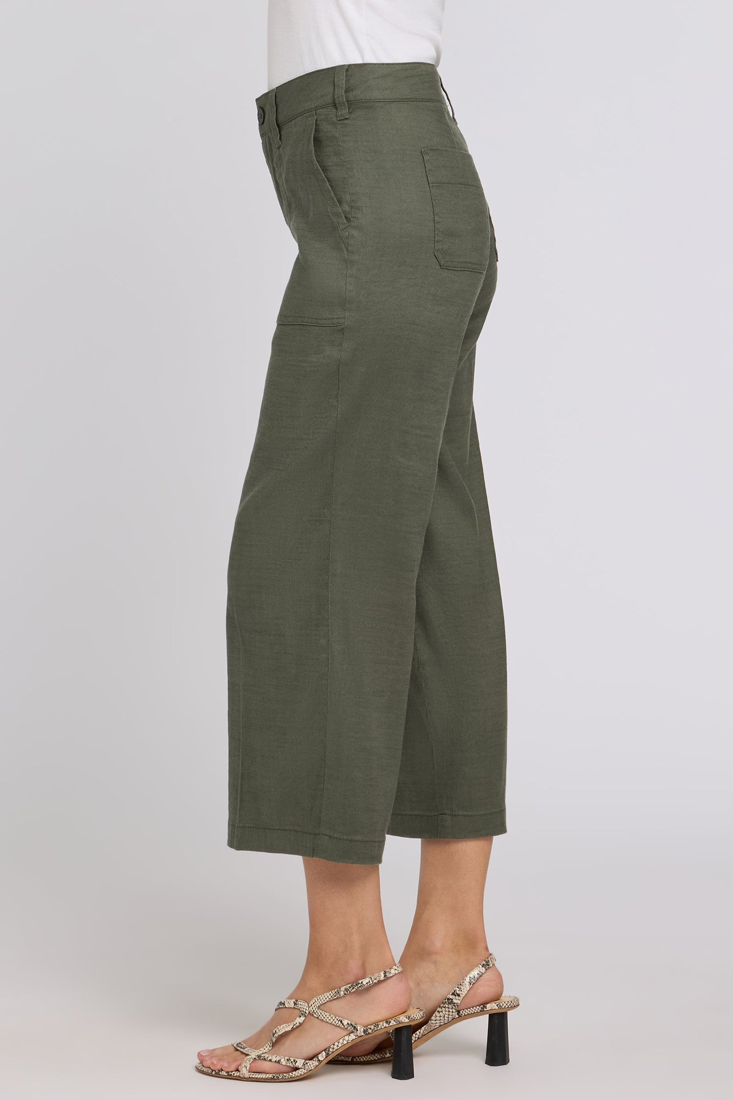 Wide Leg Cargo Capri Pants - Desert Green