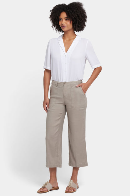 Wide Leg Cargo Capri Pants - Saddlewood