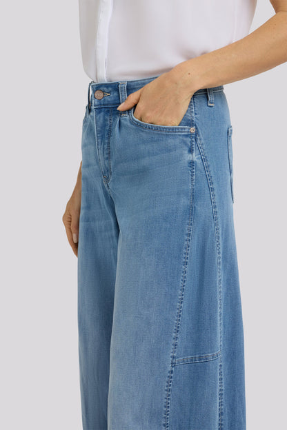 Nova Super Wide Leg Jeans - Vista Lakes