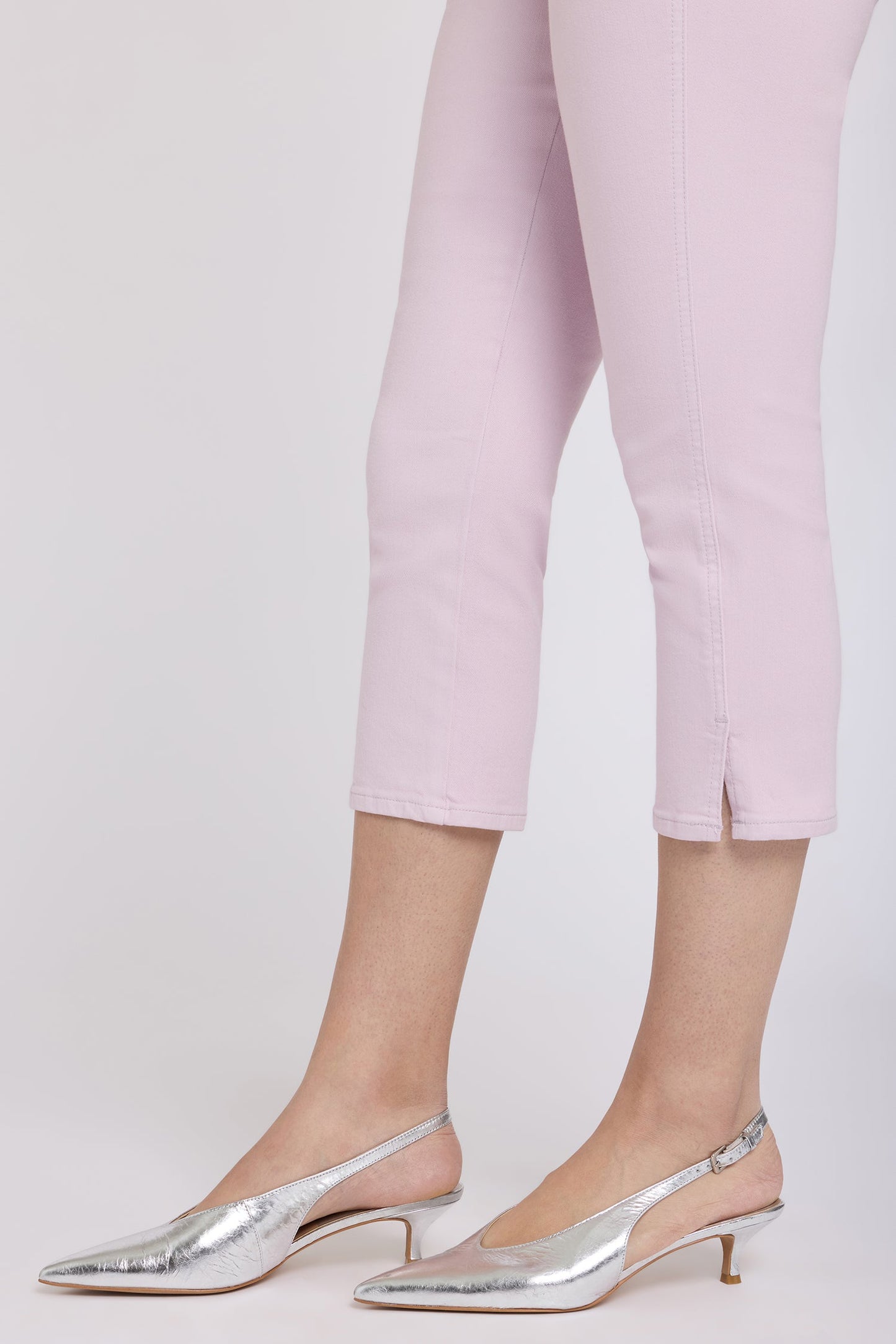 Chloe Capri Jeans - Light Lilac