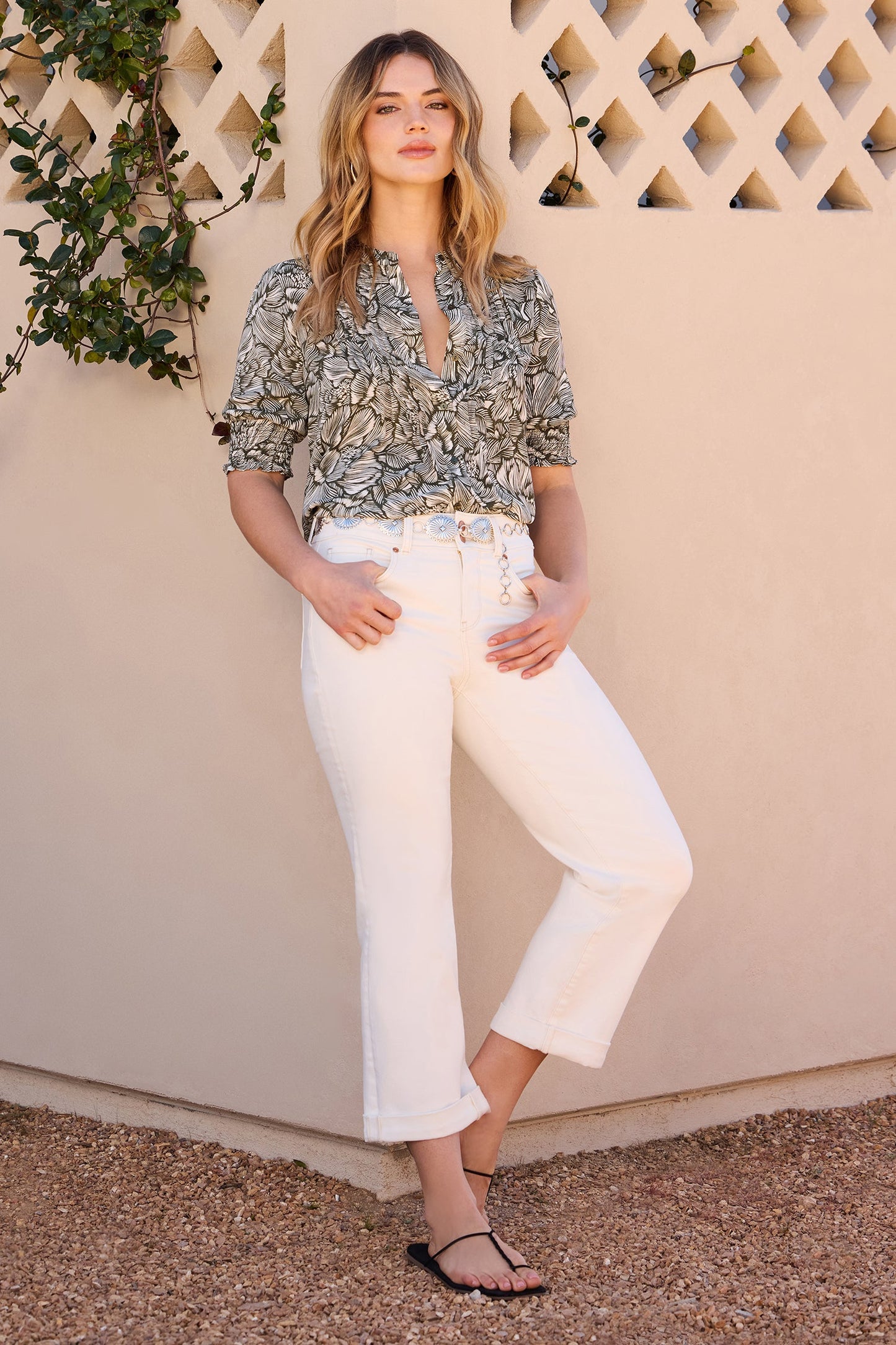 Bailey Relaxed Straight Crop Jeans - Vintage White