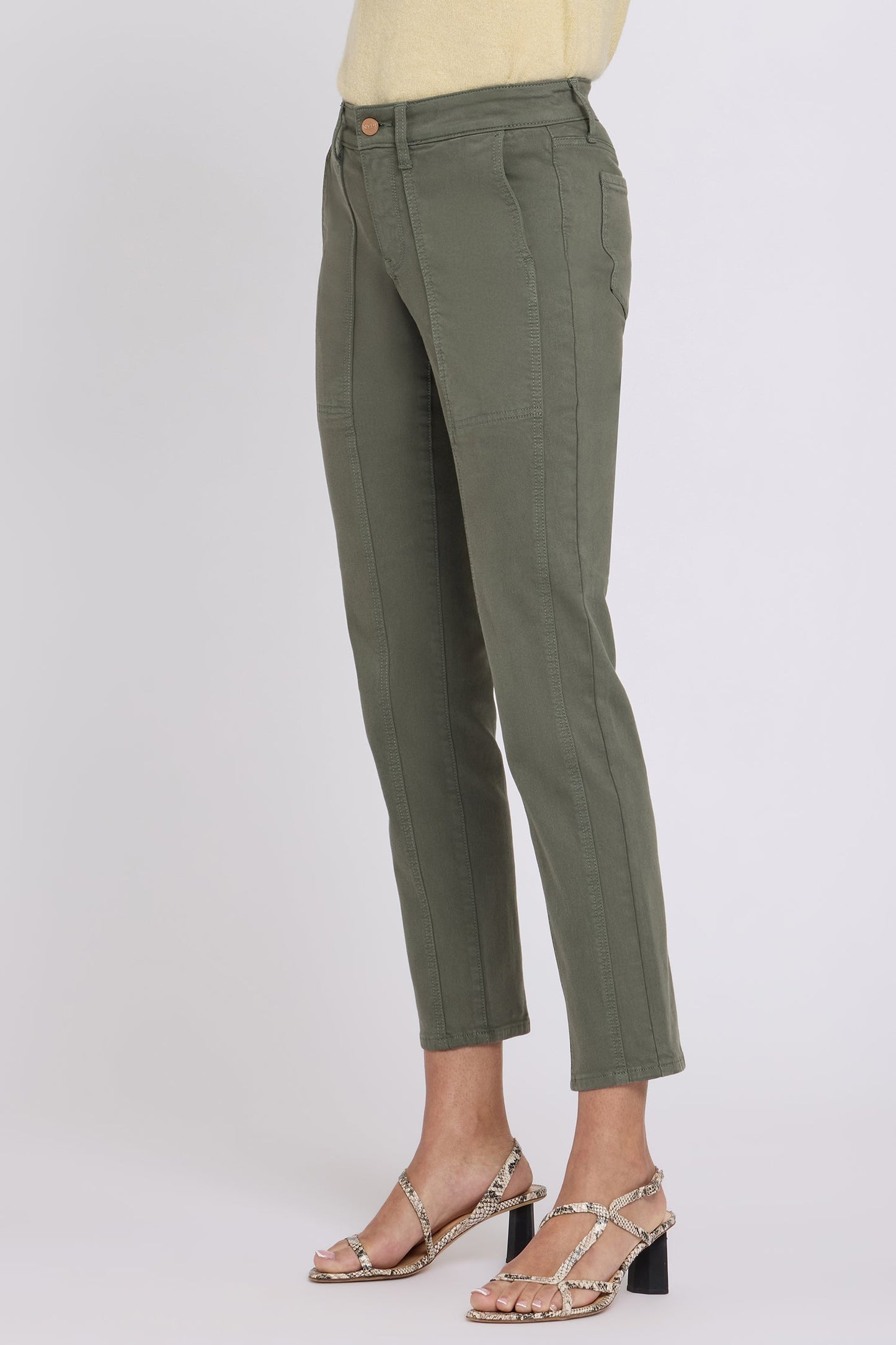 Margot Girlfriend Jeans - Desert Green
