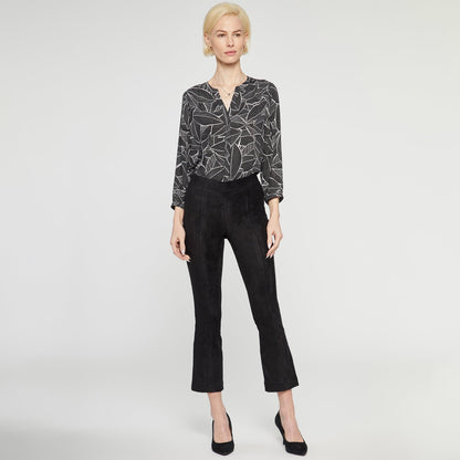 Slim Bootcut Pull-On Pants - Black