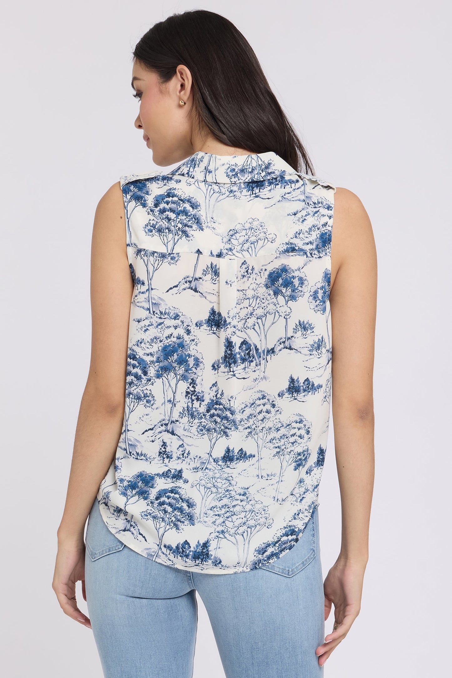 Gabrielle Sleeveless Blouse - Le Parc de Treville