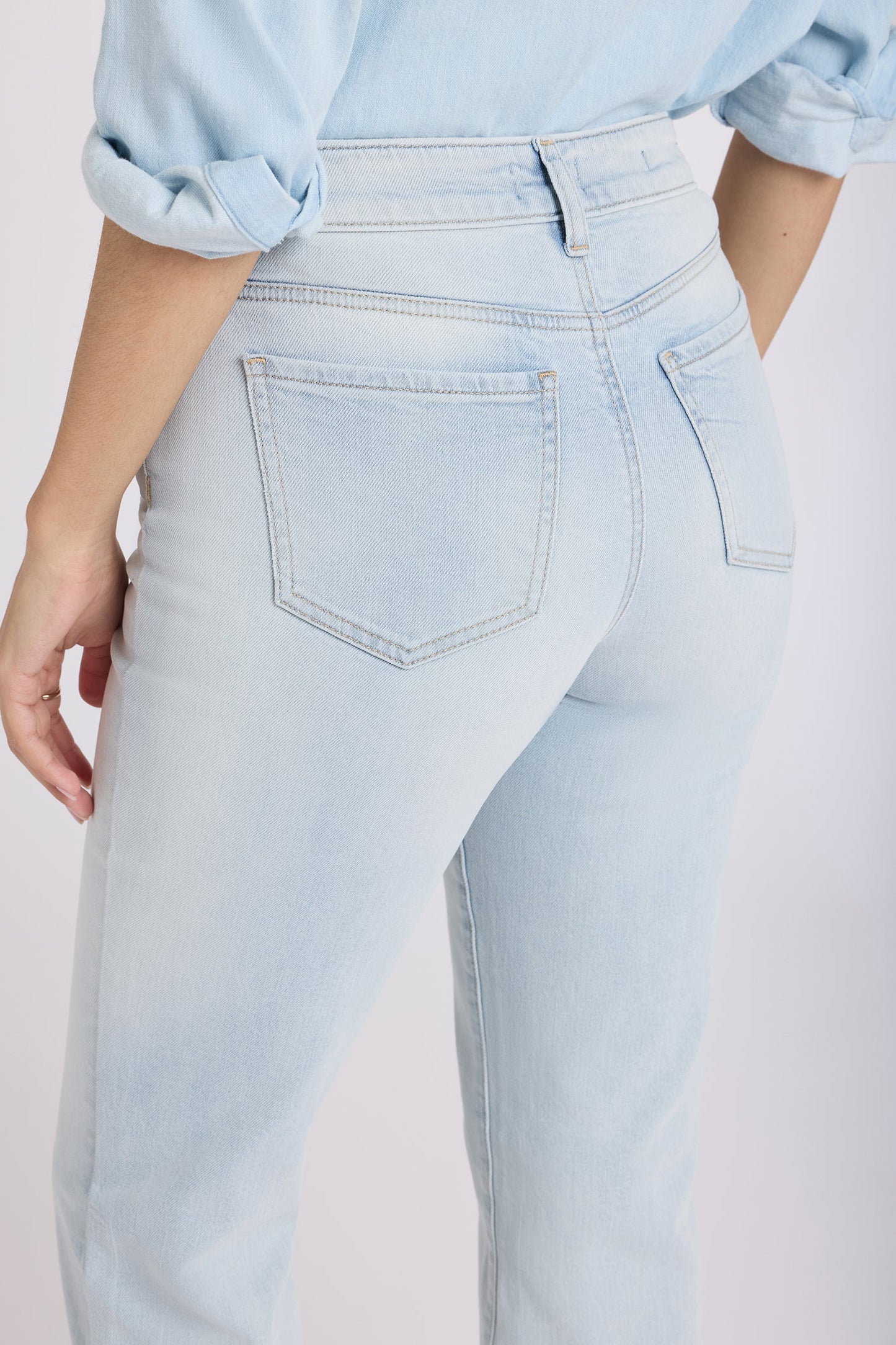 Piper Relaxed Crop Jeans - Desert Shoreline