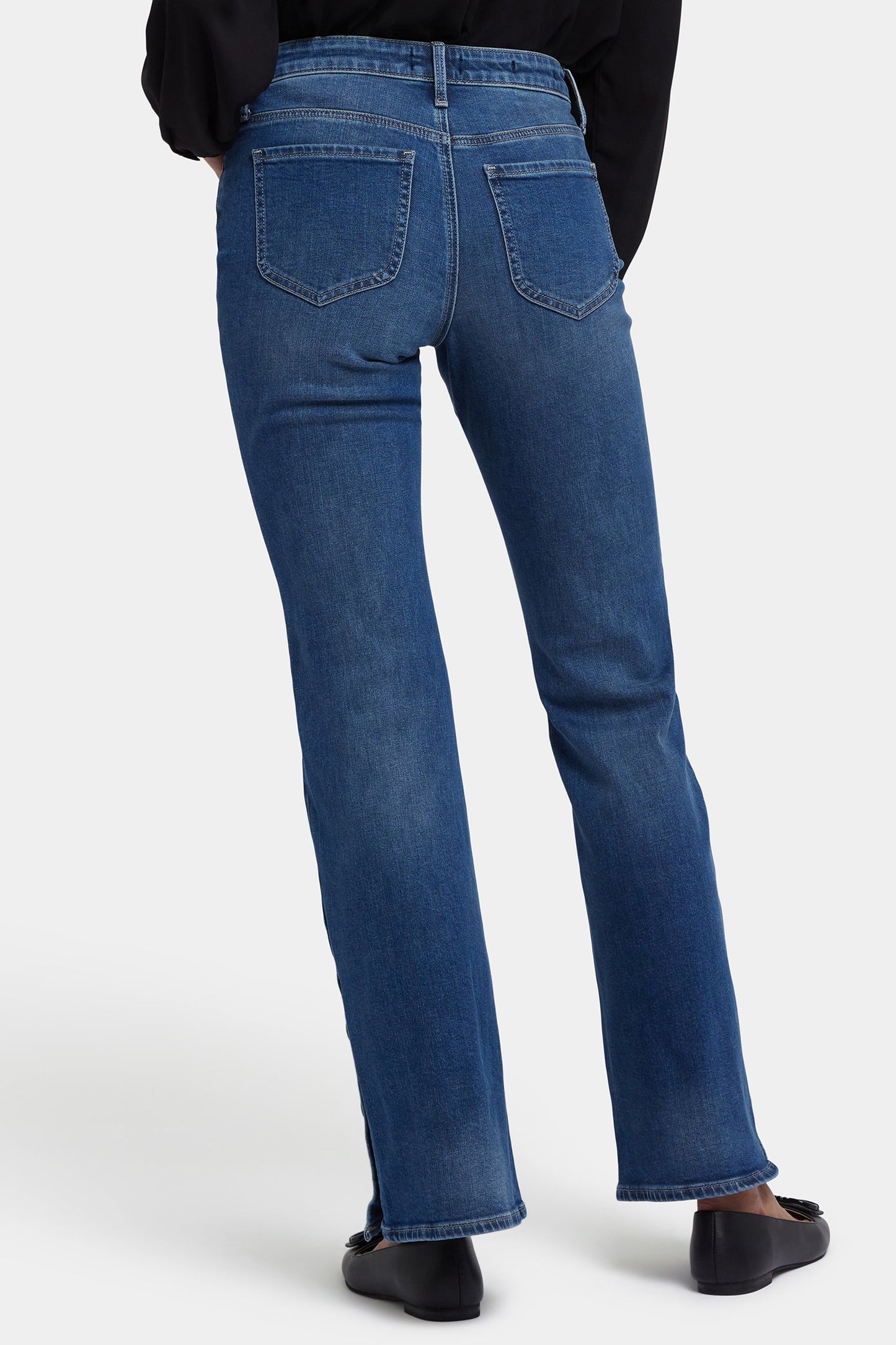 Ava Flared Jeans - Lake Notre-Dame