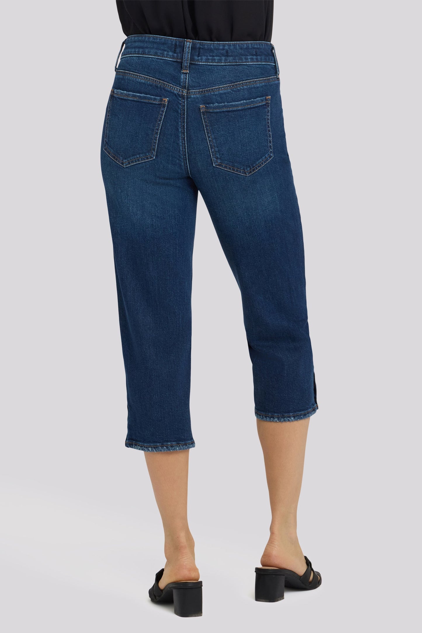 Marilyn Straight Crop Jeans - Sunset Villa