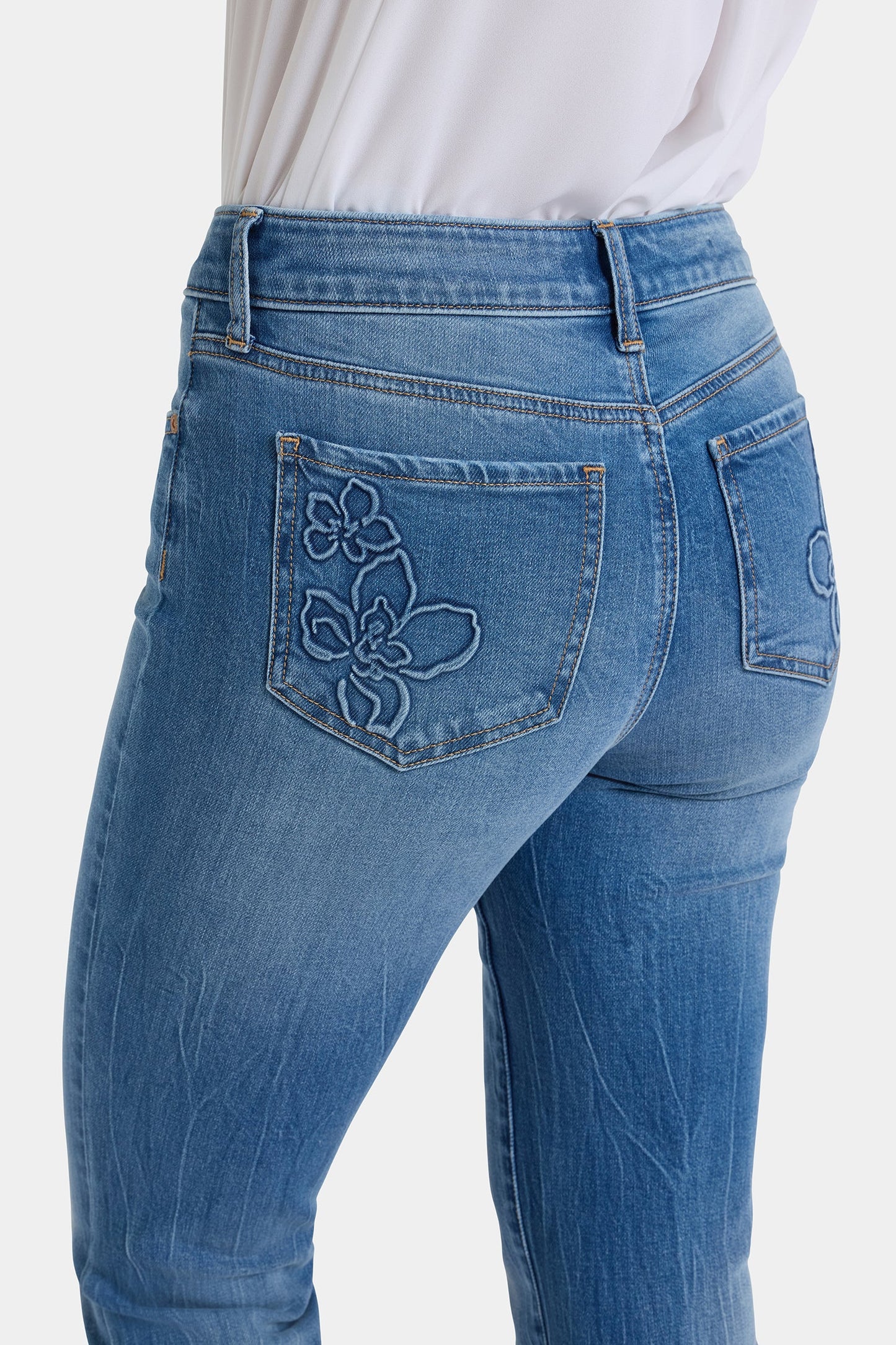 Marilyn Straight Ankle Jeans - Pacifica