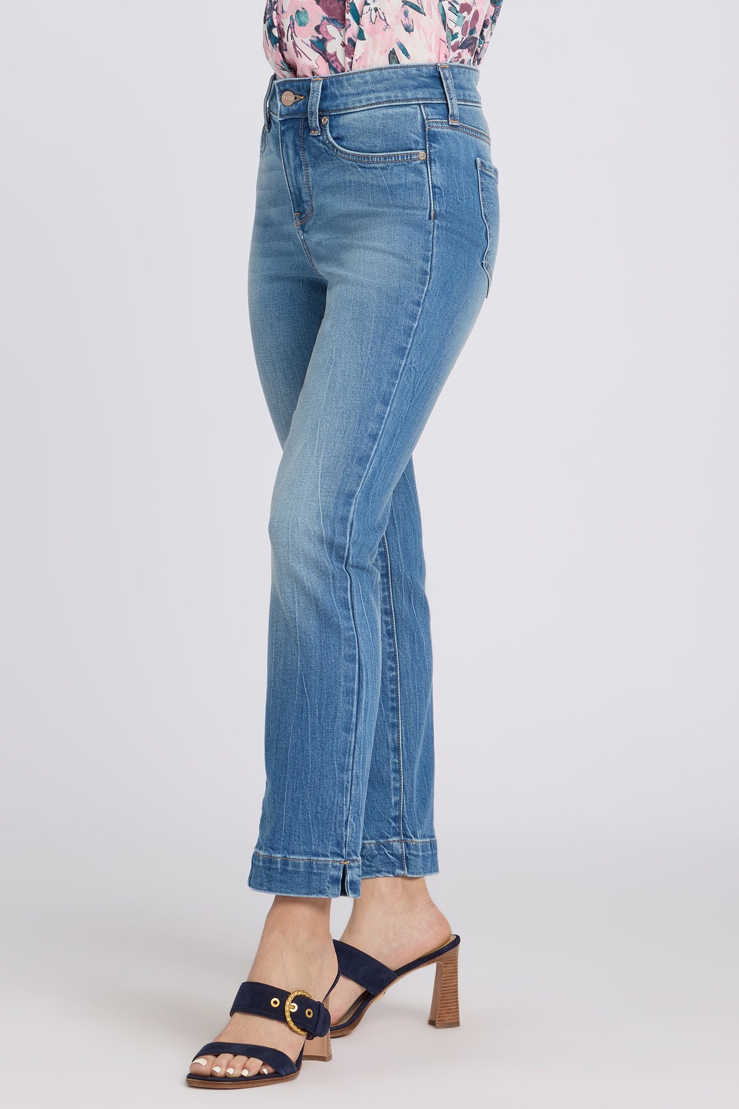 Sheri Slim Straight Ankle Jeans - Pacifica