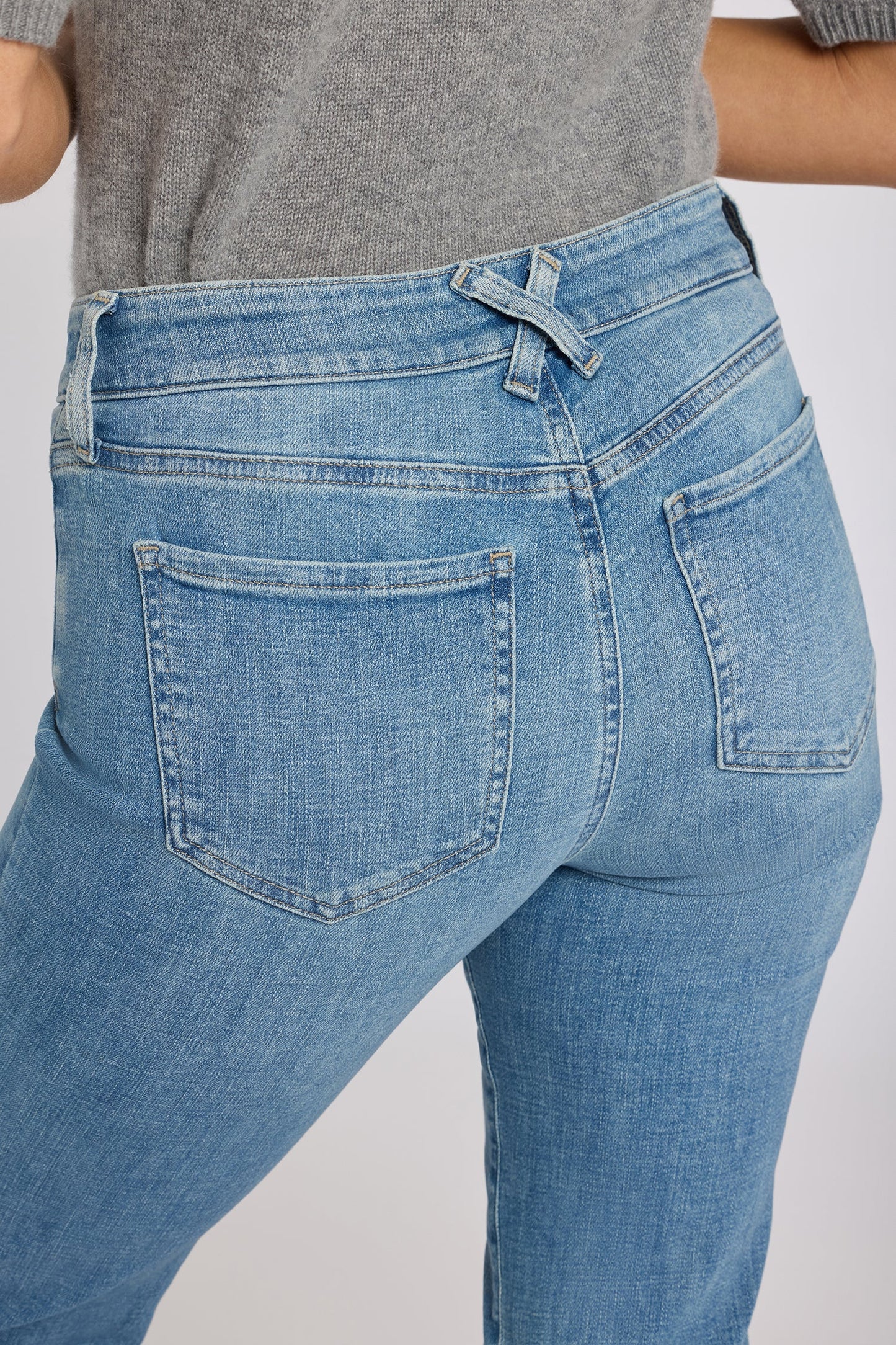 Sheri Slim Straight Jeans - Dawn Rock