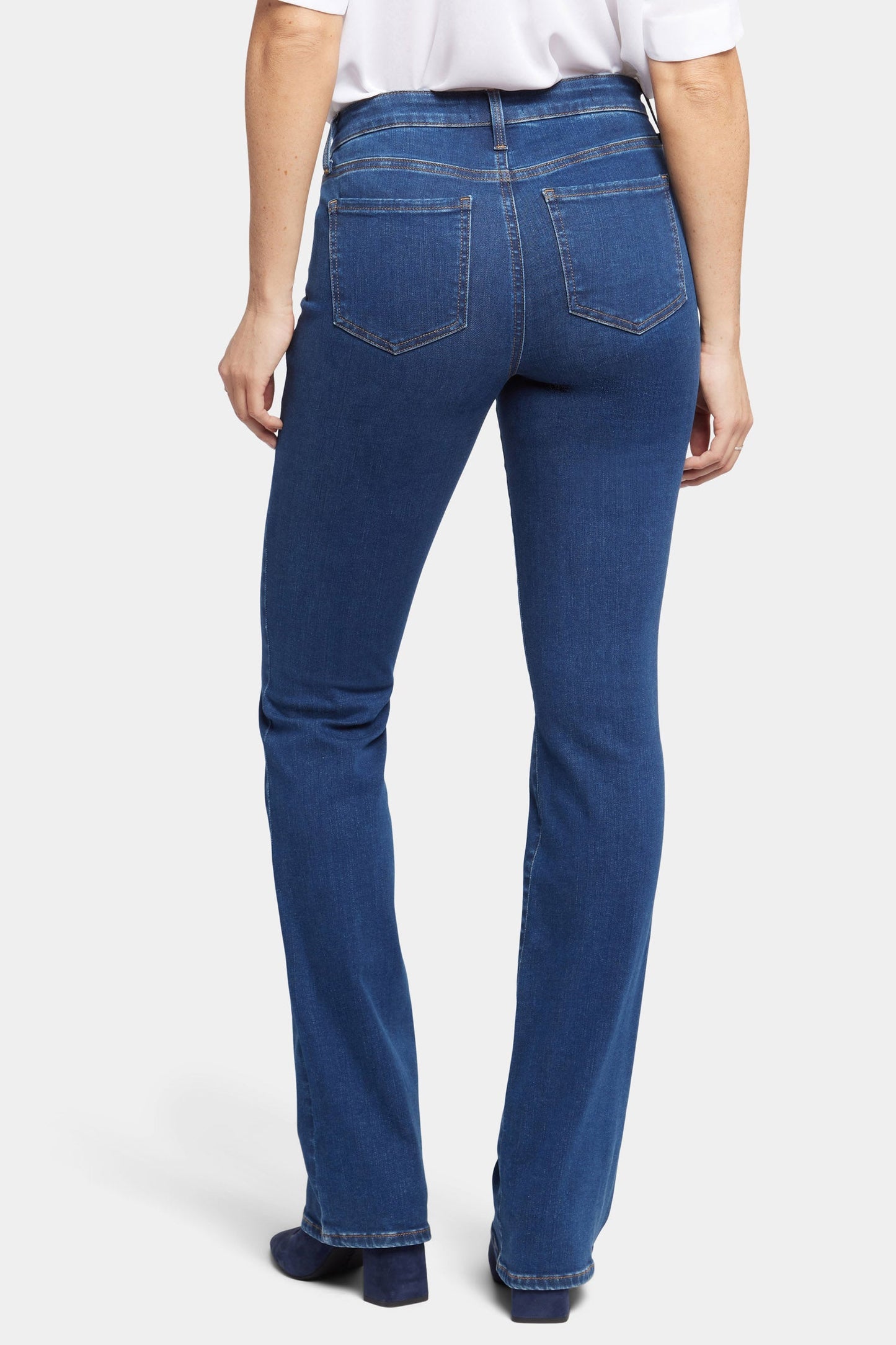 Barbara Bootcut Jeans In Tall - Quinn