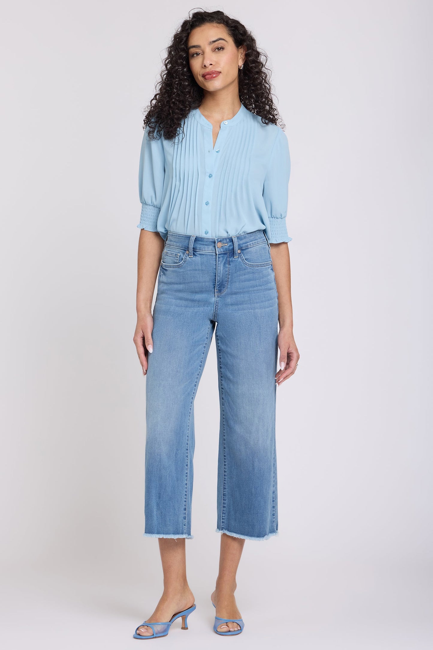 Coco Relaxed Wide Leg Crop Jeans - Vista Lakes