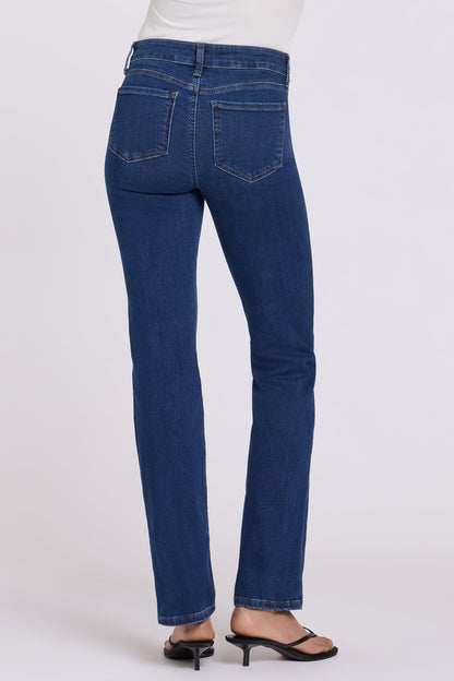Marilyn Straight Jeans - Quinn
