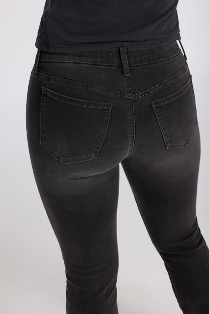 Waist-Match™ Marilyn Straight Jeans - Arch Rock