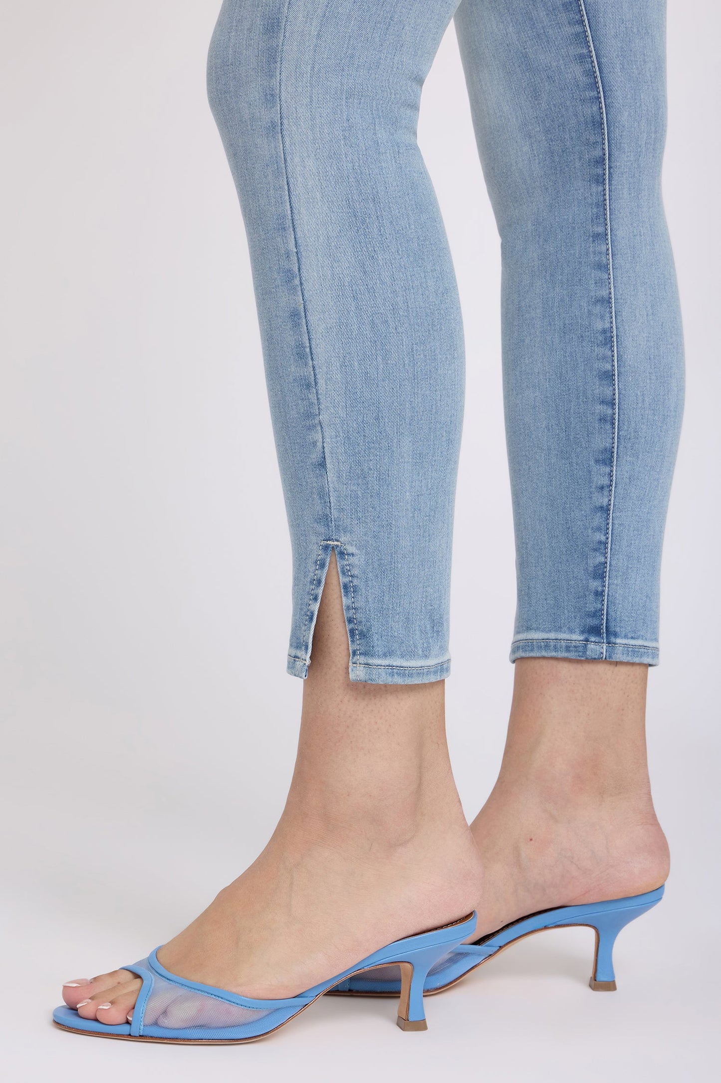 Waist-Match™ Ami Skinny Ankle Jeans - Bloom Bound