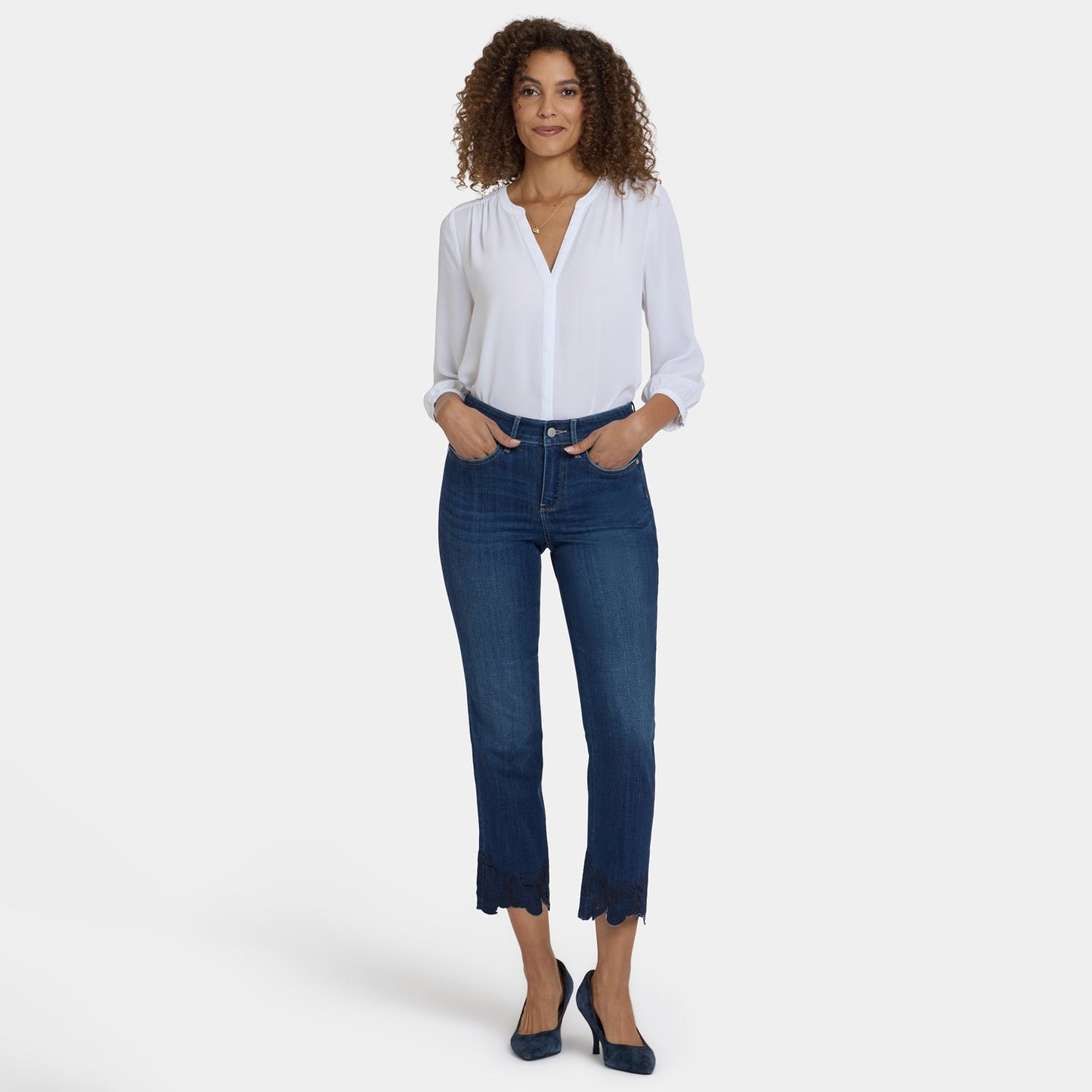 Marilyn Straight Ankle Jeans In Petite - Wonderland