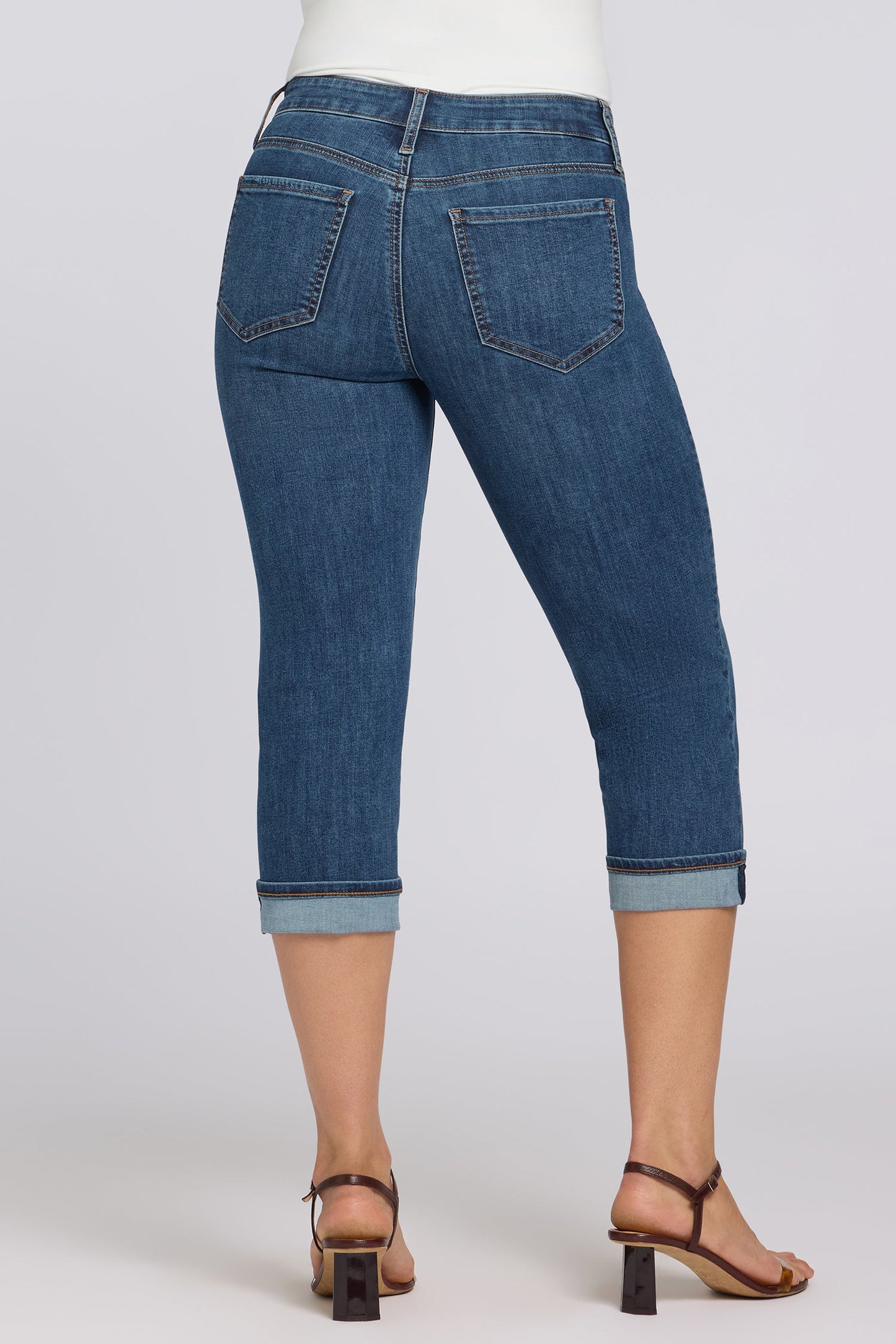 Marilyn Straight Crop Jeans In Petite - Sunset Villa