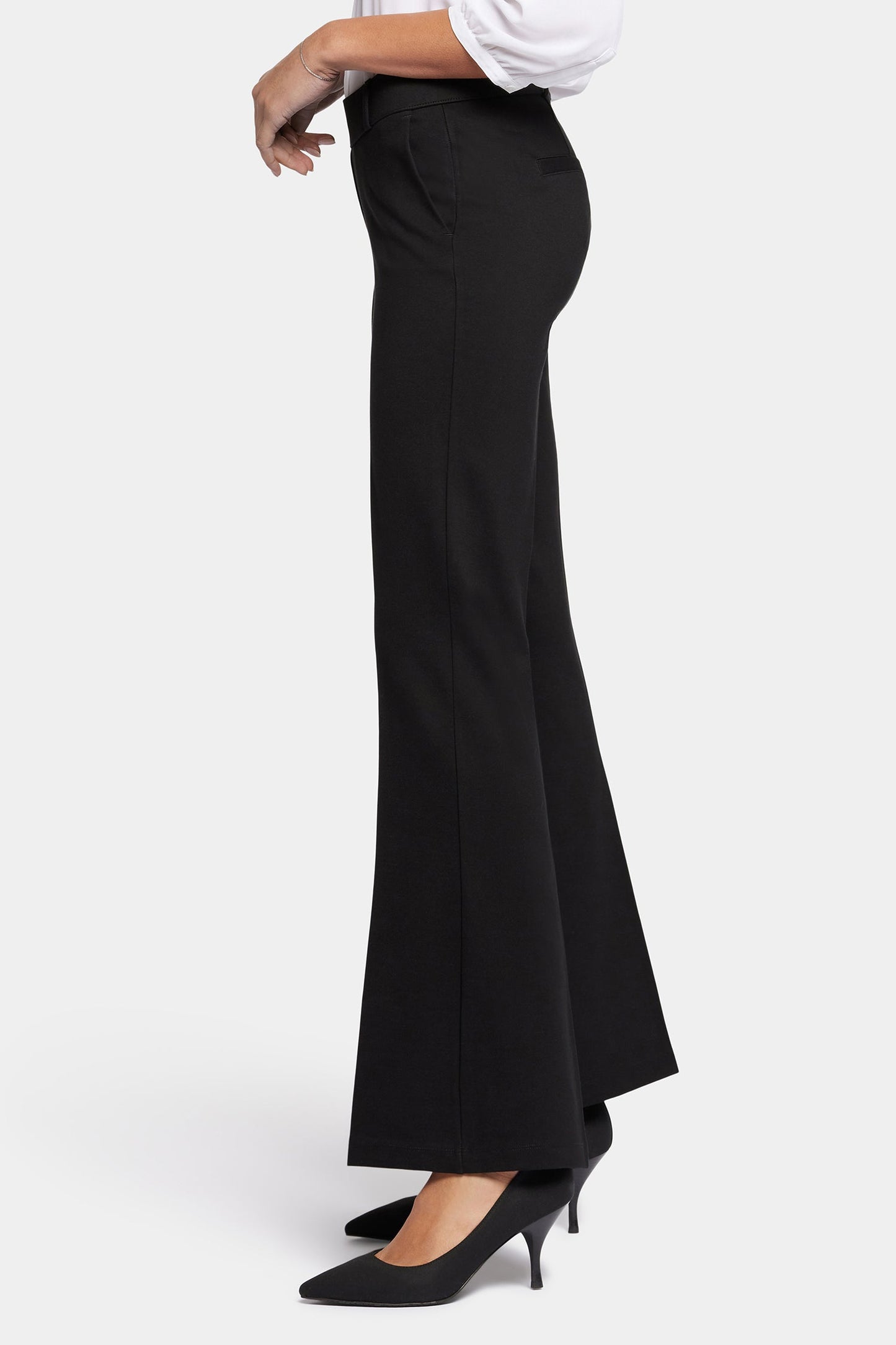 Pull-On Flared Trouser Pants In Petite - Black
