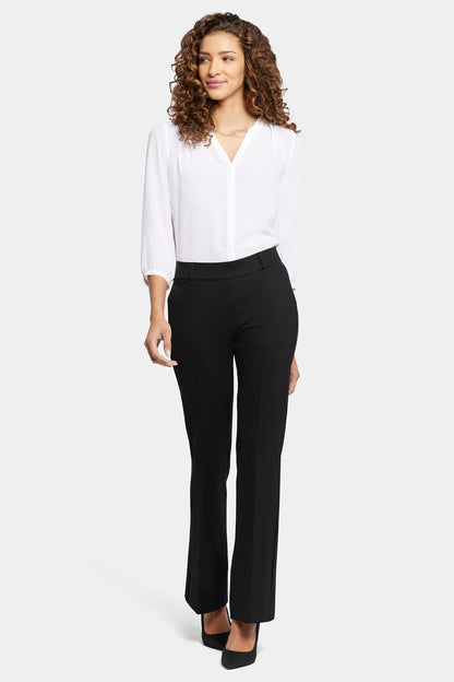 Pull-On Flared Trouser Pants In Petite - Black
