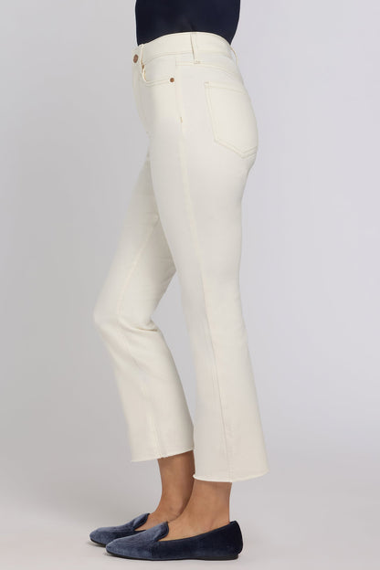 Billie Mini Bootcut Ankle Jeans In Petite - Vintage White