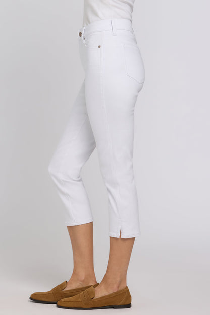 Chloe Capri Jeans In Petite - Optic White