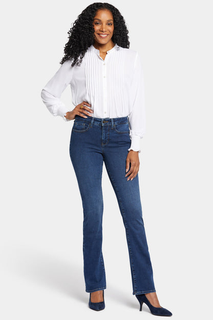 Barbara Bootcut Jeans In Petite - Cooper