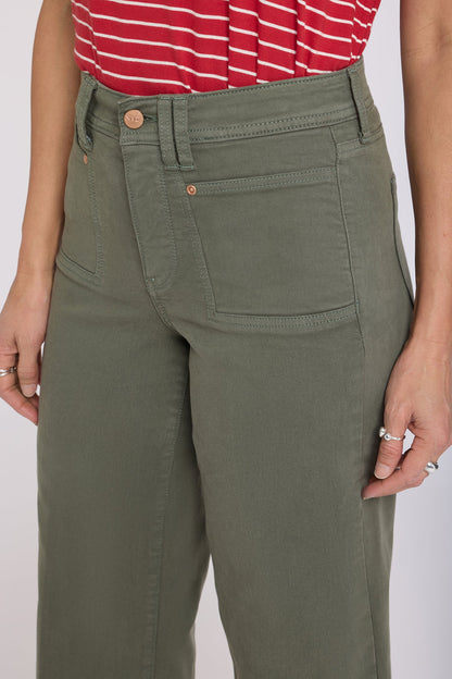 Brigitte Wide Leg Capri Jeans In Petite - Desert Green