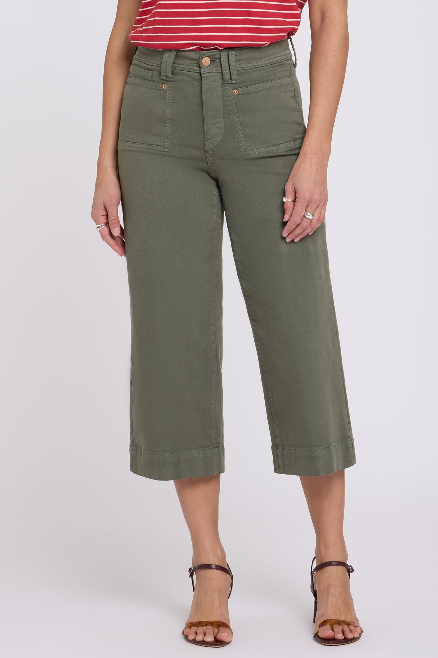Brigitte Wide Leg Capri Jeans In Petite - Desert Green