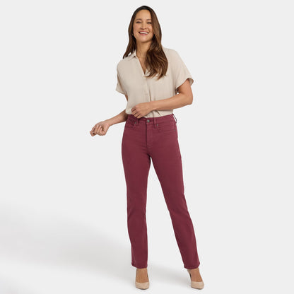 Marilyn Straight Jeans In Petite - True Burgundy
