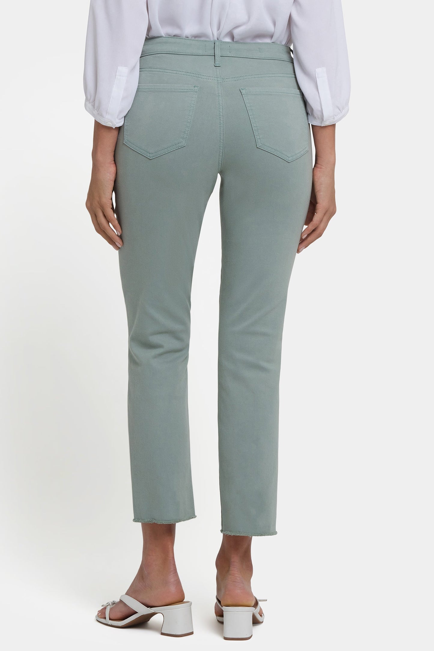 Sheri Slim Ankle Jeans In Petite - Mistletoe