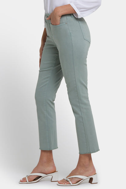 Sheri Slim Ankle Jeans In Petite - Mistletoe